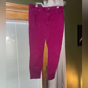 Zenana Outfitters Fuchsia Ankle Jeans